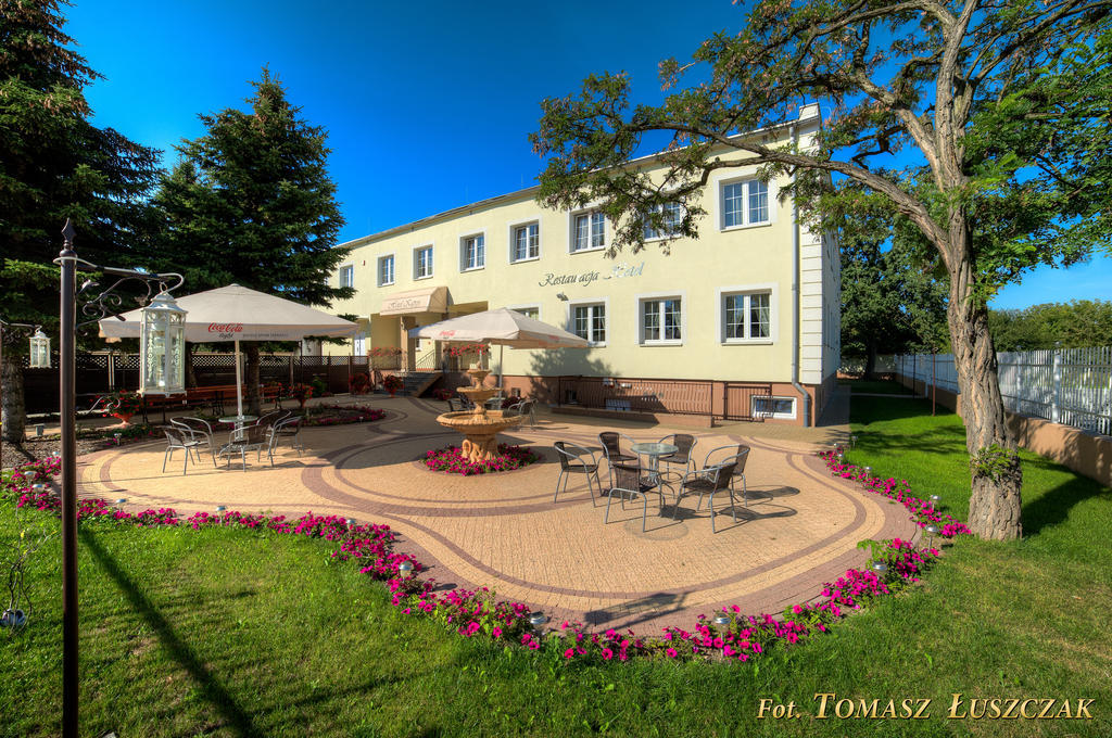 Hotel Kaprys Świdnik Eksteriør billede